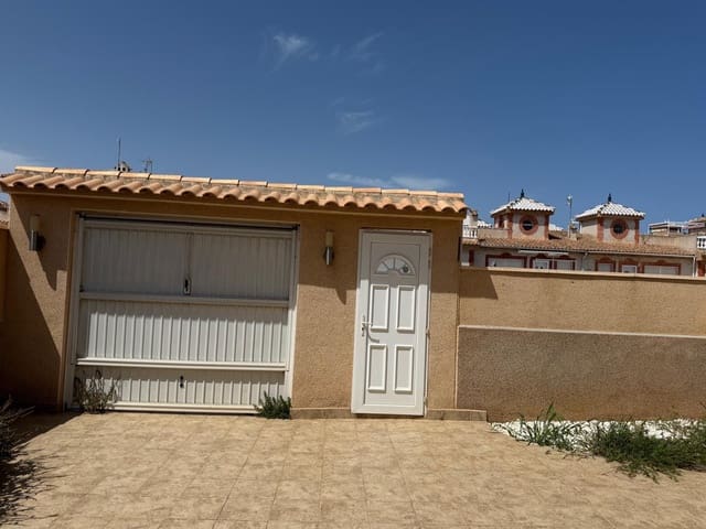 2 soveværelse Villa til salg i Playa Flamenca, Orihuela med swimmingpool - € 264.000 (Ref: 9460714)