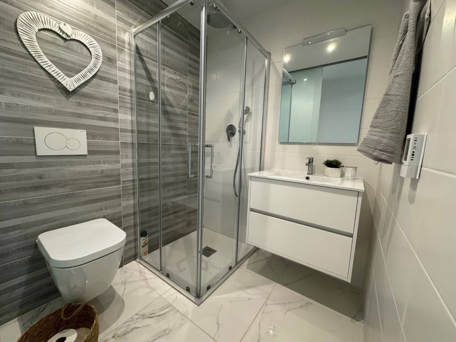 2 soverom Leilighet til salgs i El Raso med svømmebasseng - € 219 000 (Ref: 9469007)