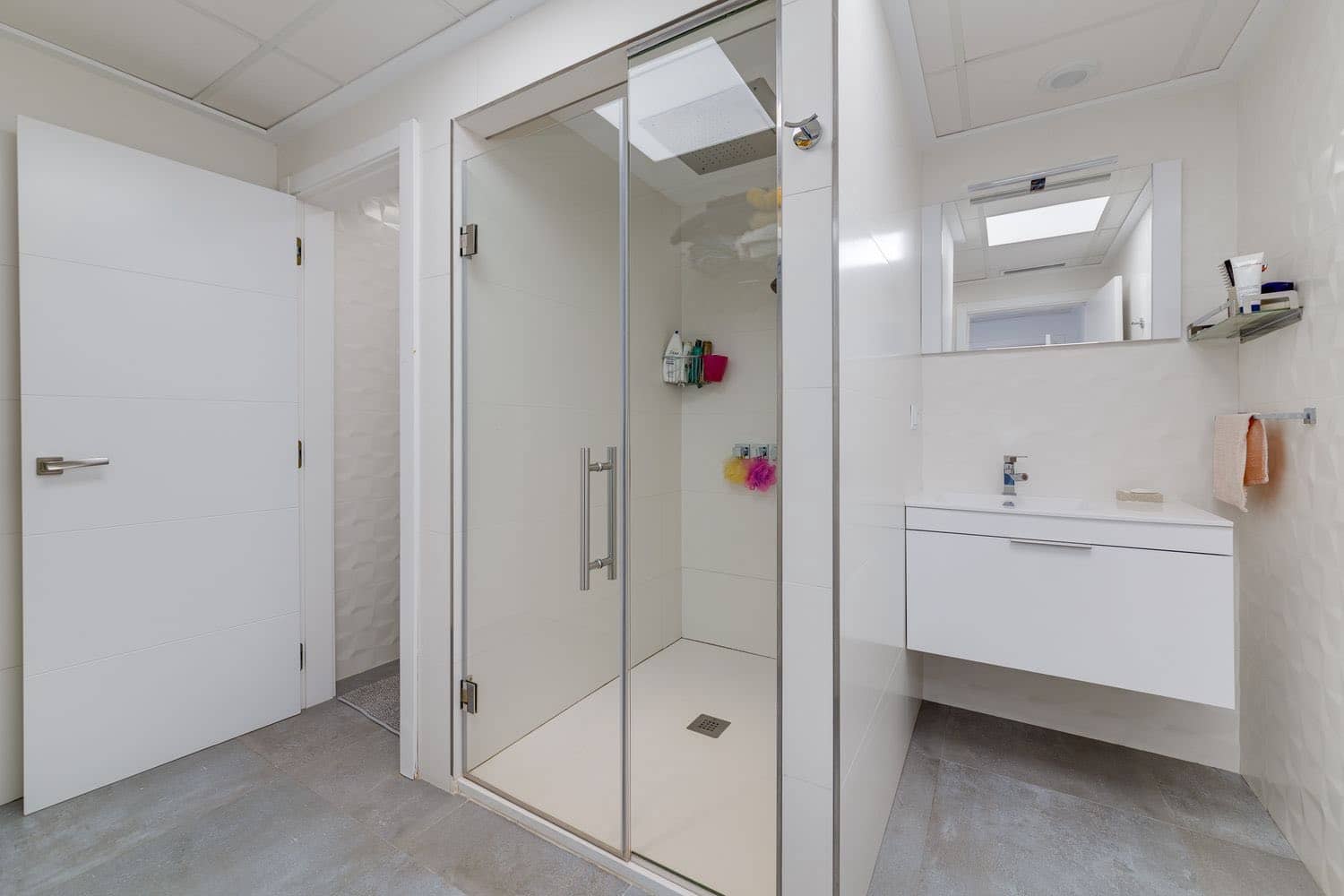 3 makuuhuone Huvila myytävänä paikassa Los Balcones mukana uima-altaan - 1 250 000 € (Ref: 9469934)