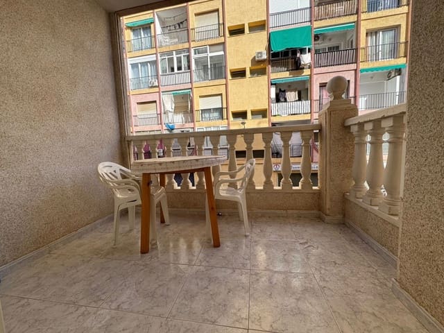 2 soveværelse Lejlighed til salg i Playa de los Locos, Torrevieja - € 139.900 (Ref: 9469936)