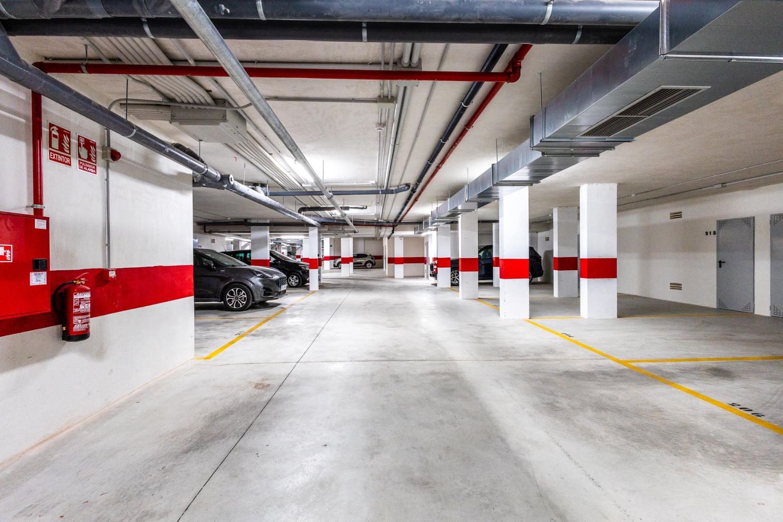 2 slaapkamer Appartement te koop in Playa Flamenca met zwembad - € 599.000 (Ref: 9469938)