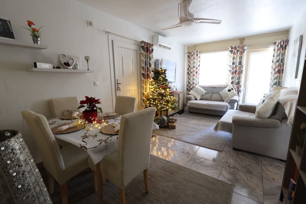 3 slaapkamer Bungalow te koop in Torrevieja met zwembad - € 149.000 (Ref: 9493861)