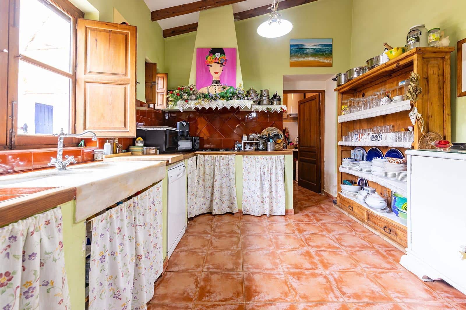 8 bedroom Townhouse for sale in Los Martinez del Puerto - € 395,000 (Ref: 9493863)