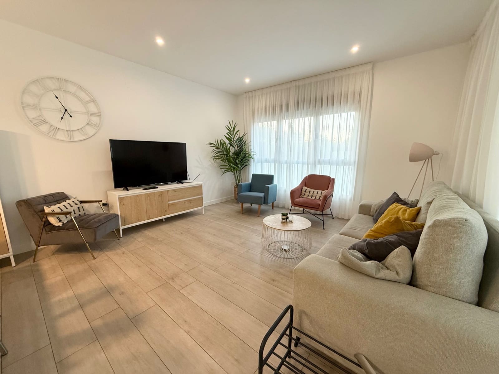 3 quarto Moradia para venda em Villamartin com piscina - 289 000 € (Ref: 9549931)