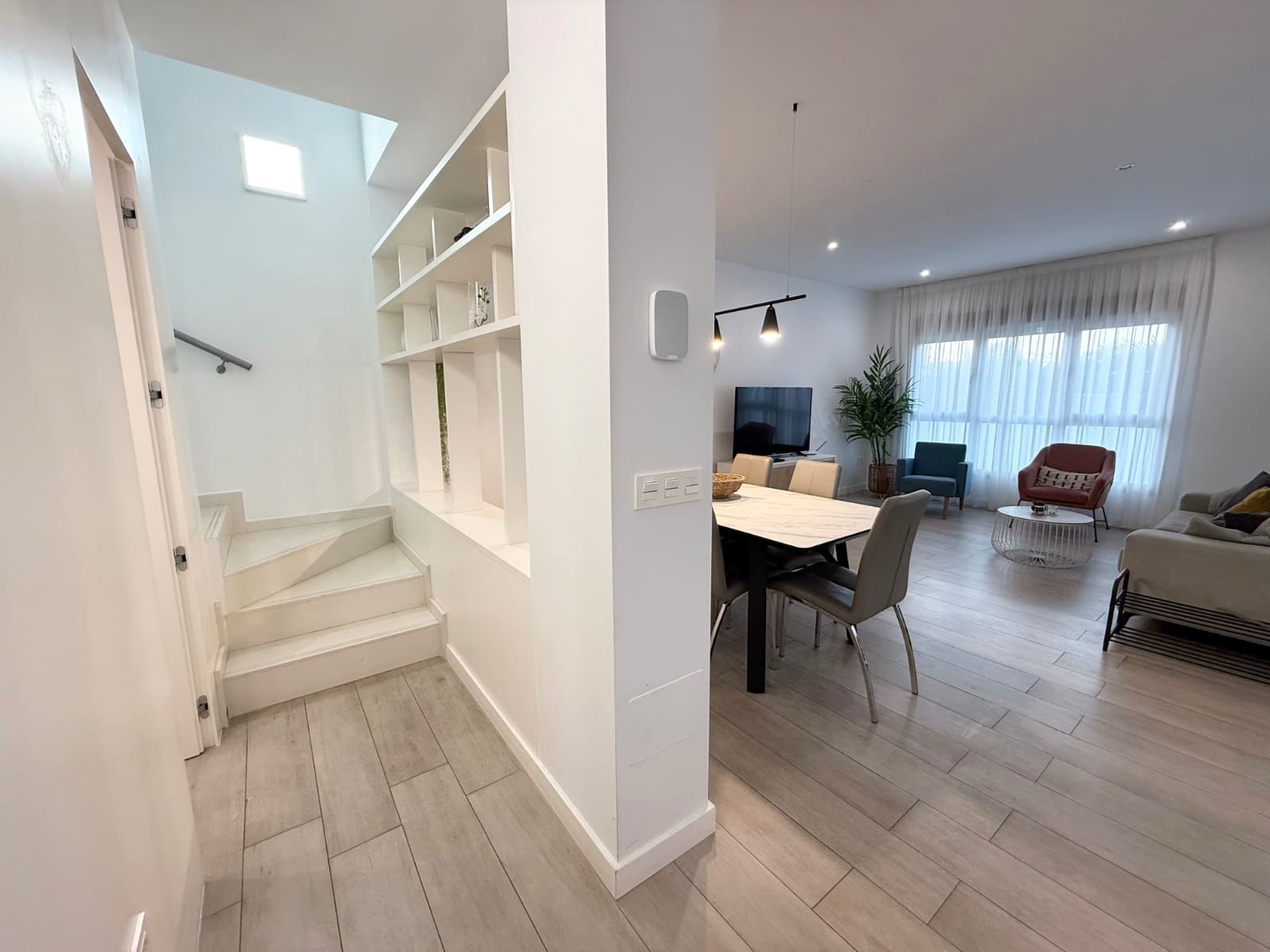 3 quarto Moradia para venda em Villamartin com piscina - 289 000 € (Ref: 9549931)