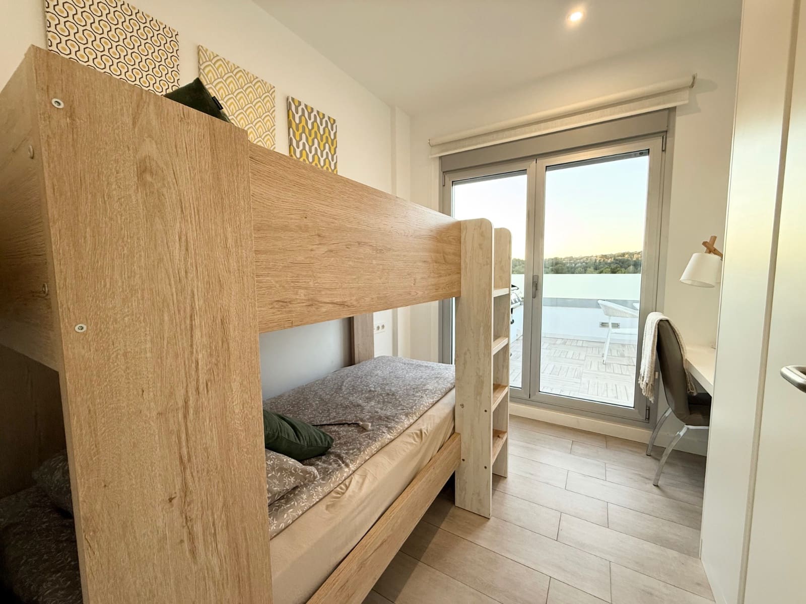 3 quarto Moradia para venda em Villamartin com piscina - 289 000 € (Ref: 9549931)