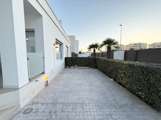 3 quarto Moradia para venda em Villamartin, Orihuela com piscina - 289 000 € (Ref: 9549931)