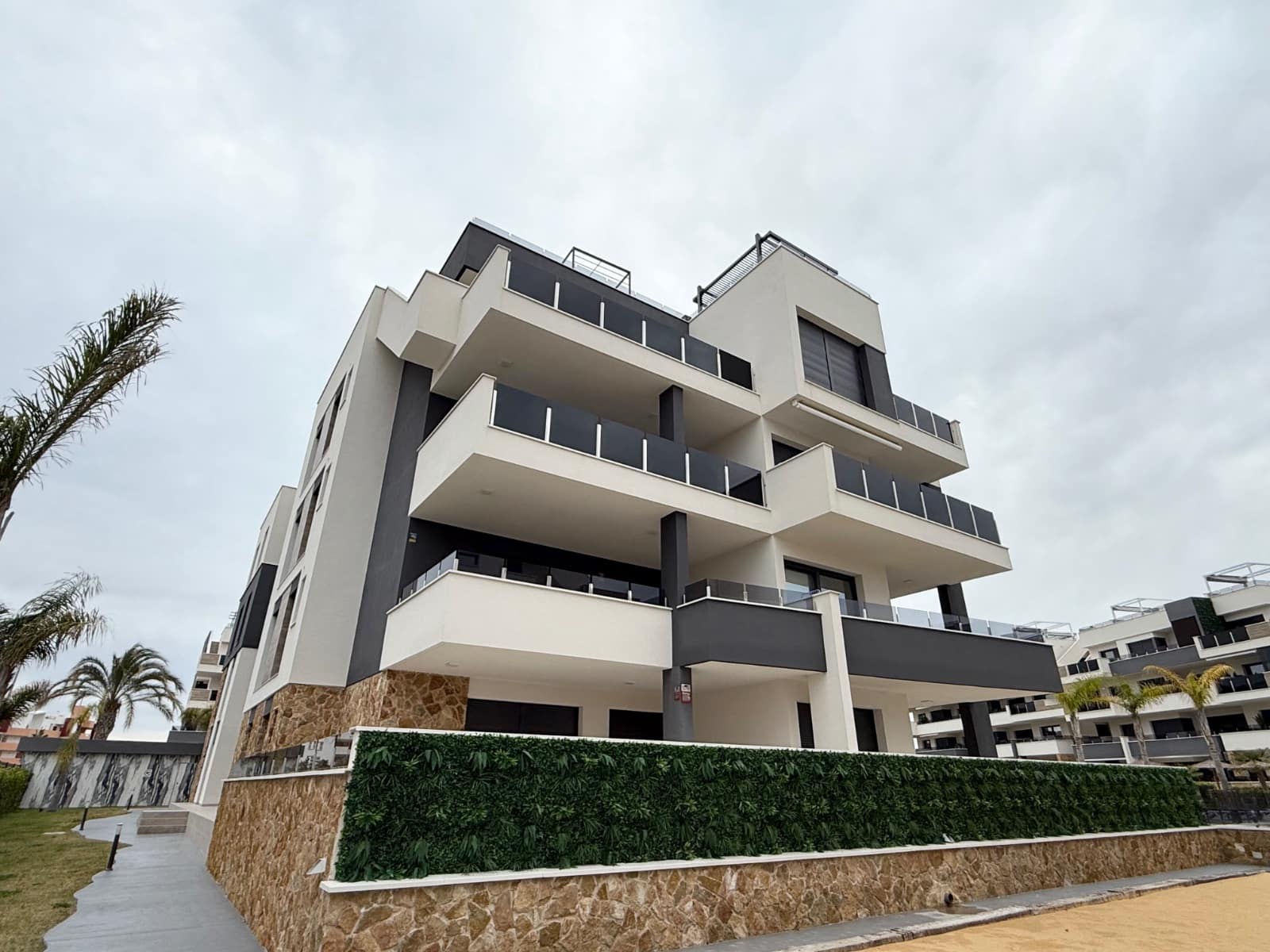 Apartamento de 3 habitaciones en Playa Flamenca en venta con piscina - 499.000 € (Ref: 9558976)