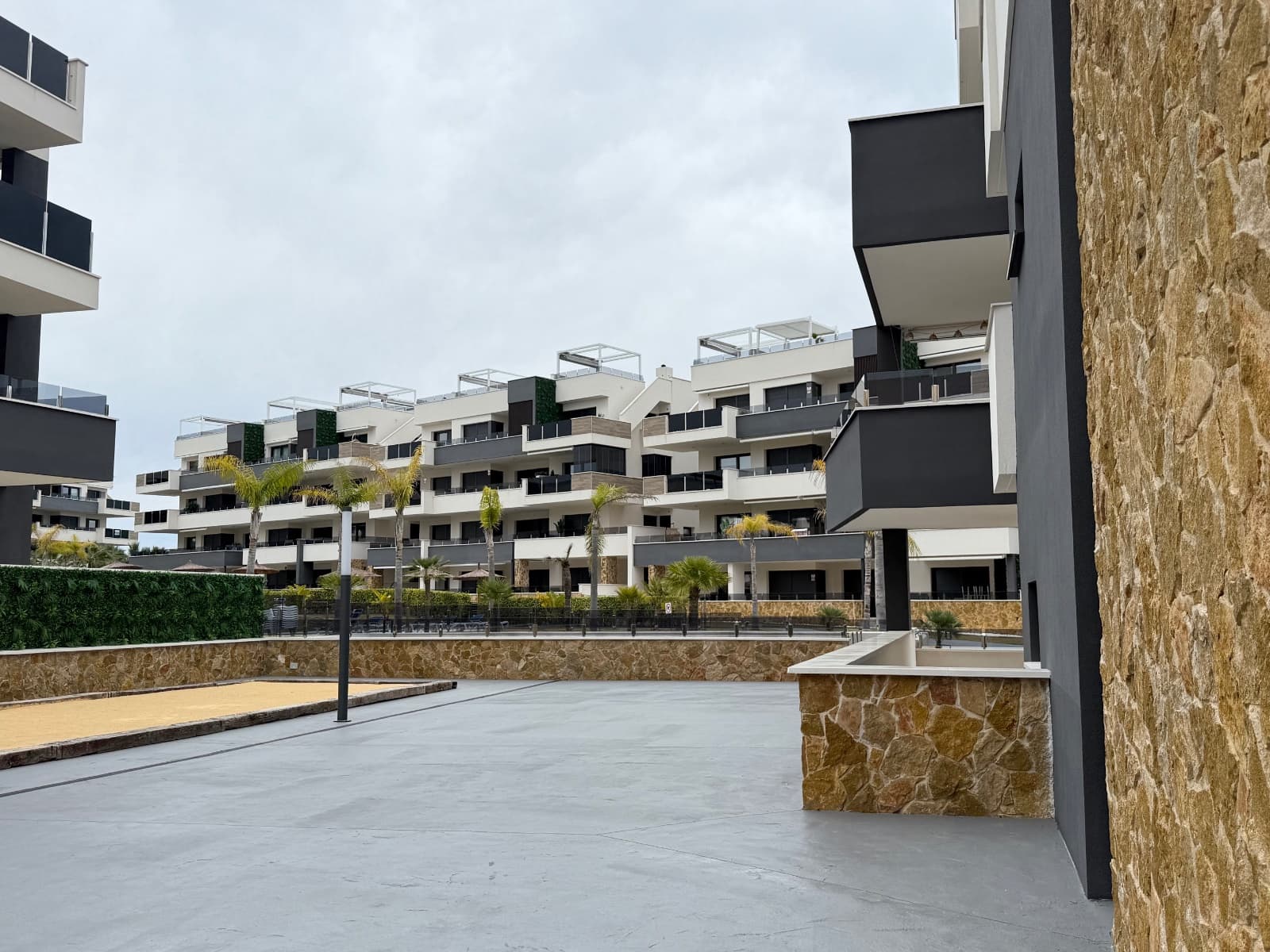 Apartamento de 3 habitaciones en Playa Flamenca en venta con piscina - 499.000 € (Ref: 9558976)