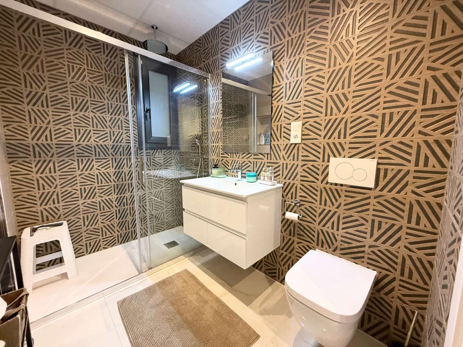 Apartamento de 3 habitaciones en Playa Flamenca en venta con piscina - 499.000 € (Ref: 9558976)