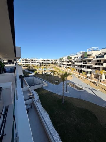 Apartamento de 3 habitaciones en Playa Flamenca, Orihuela en venta con piscina - 499.000 € (Ref: 9558976)