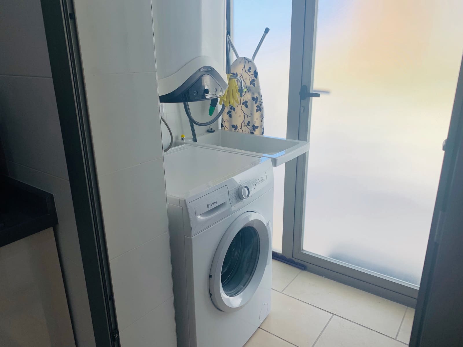 Apartamento de 2 habitaciones en Villamartin en venta con piscina - 259.000 € (Ref: 9598132)