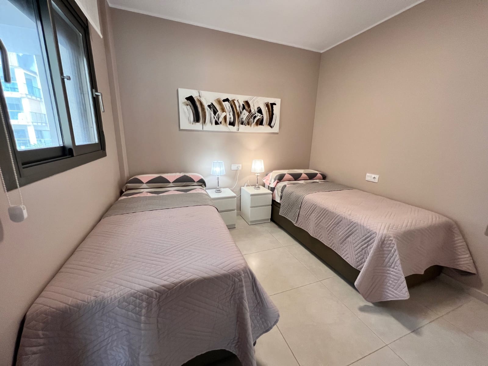 Apartamento de 2 habitaciones en Villamartin en venta con piscina - 259.000 € (Ref: 9598132)