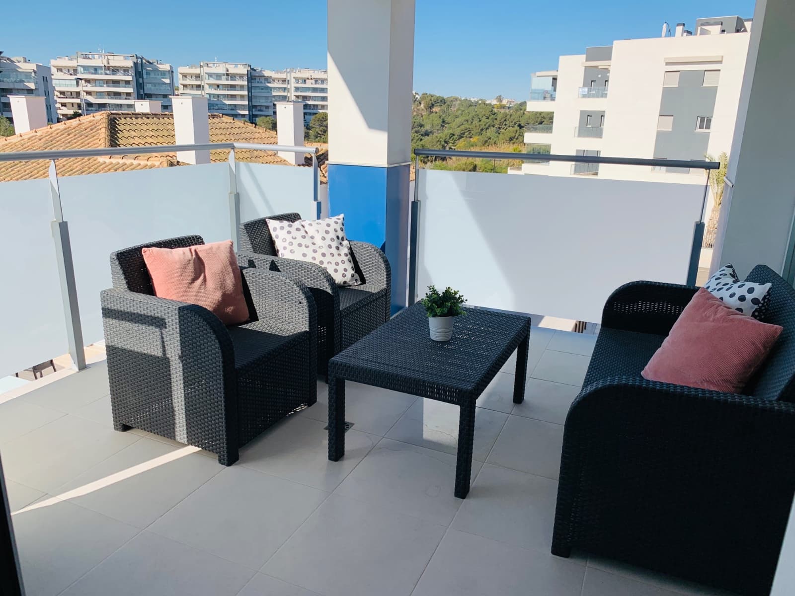 3 makuuhuone Huoneisto myytävänä paikassa Villamartin mukana uima-altaan - 269 000 € (Ref: 9598133)