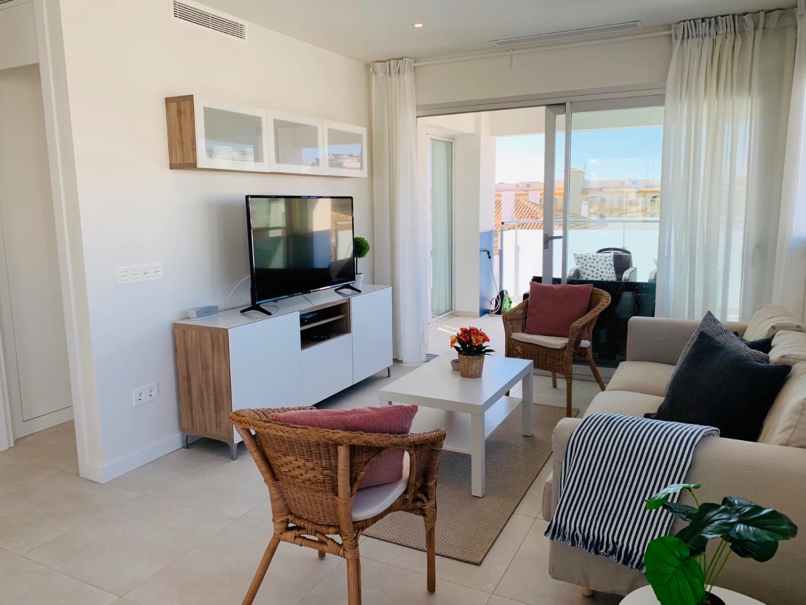 3 makuuhuone Huoneisto myytävänä paikassa Villamartin mukana uima-altaan - 269 000 € (Ref: 9598133)