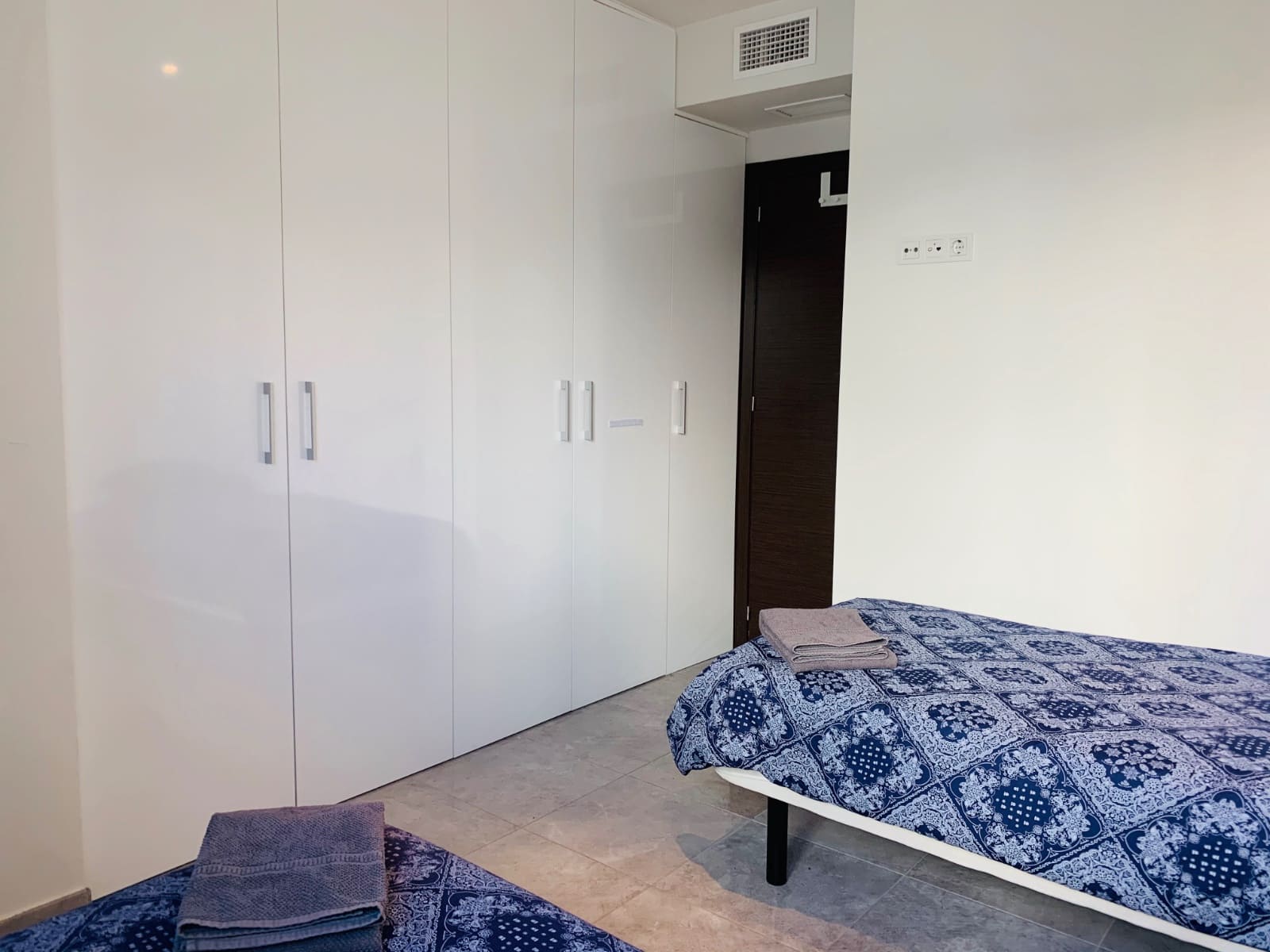 2 slaapkamer Appartement te koop in Torrevieja met zwembad - € 239.000 (Ref: 9598134)