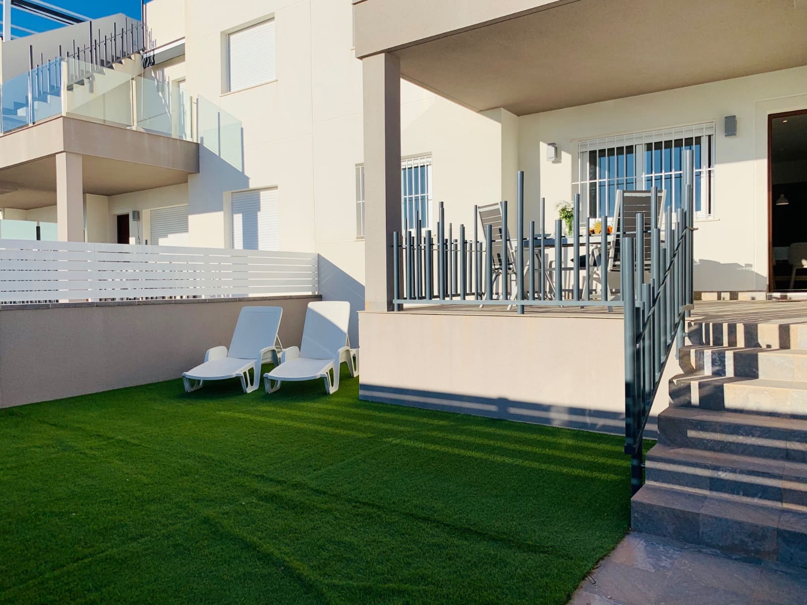 2 slaapkamer Appartement te koop in Torrevieja met zwembad - € 239.000 (Ref: 9598134)