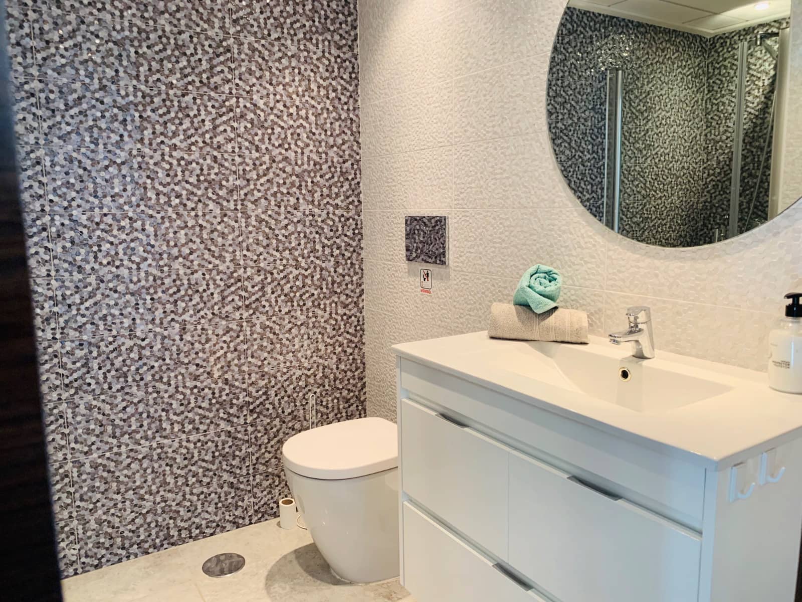 2 slaapkamer Appartement te koop in Torrevieja met zwembad - € 239.000 (Ref: 9598134)