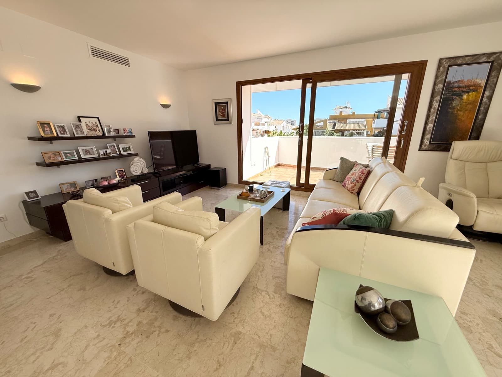 2 Zimmer Penthouse zu verkaufen in Orihuela Costa mit Pool - 460.000 € (Ref: 9618480)