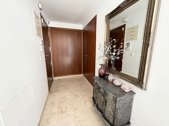 2 soveværelse Penthouse til salg i Punta Prima, Orihuela med swimmingpool - € 460.000 (Ref: 9618480)