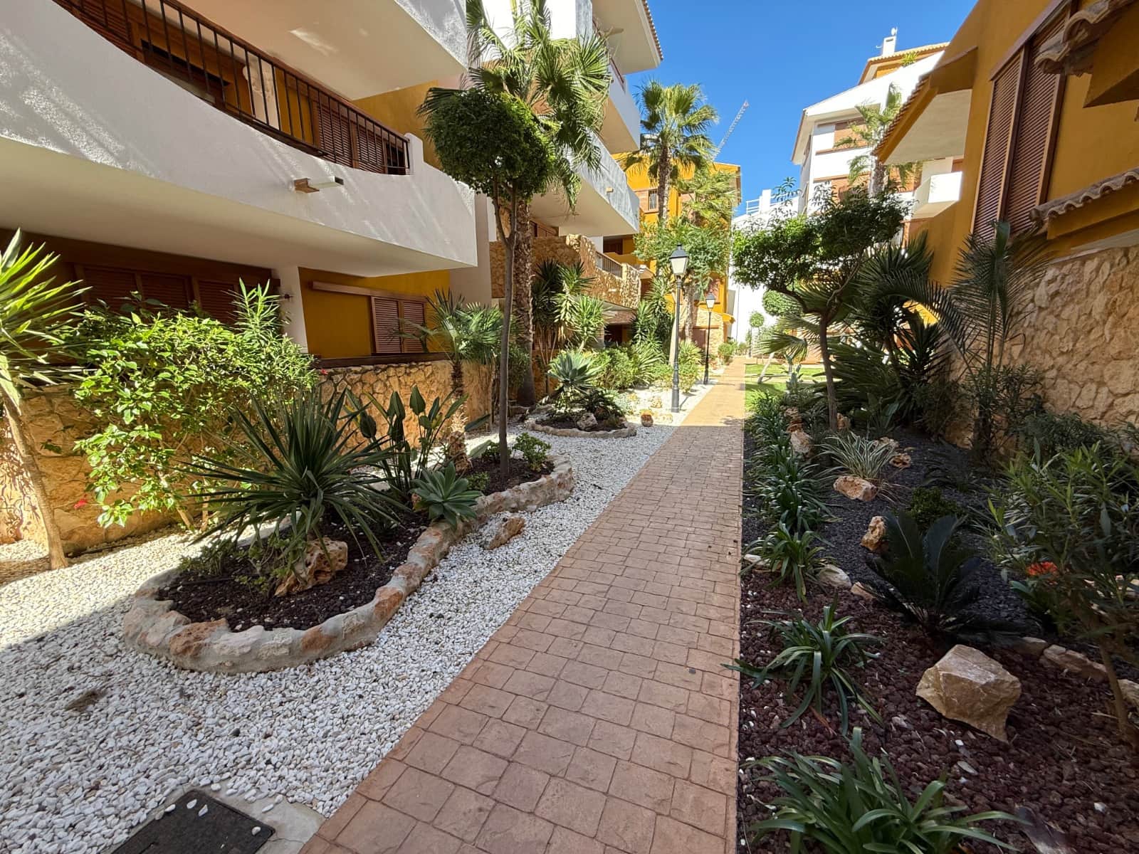 2 Zimmer Penthouse zu verkaufen in Orihuela Costa mit Pool - 460.000 € (Ref: 9618480)