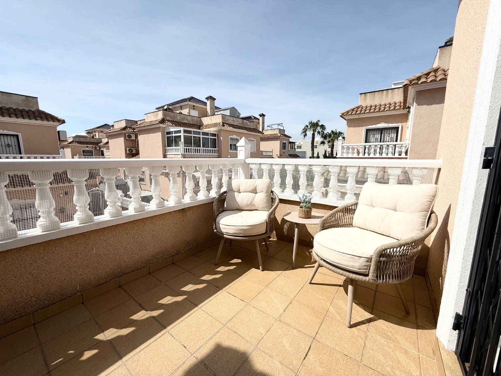 2 soverom Kjedet enebolig til salgs i Cabo Roig med svømmebasseng - € 235 000 (Ref: 9685614)