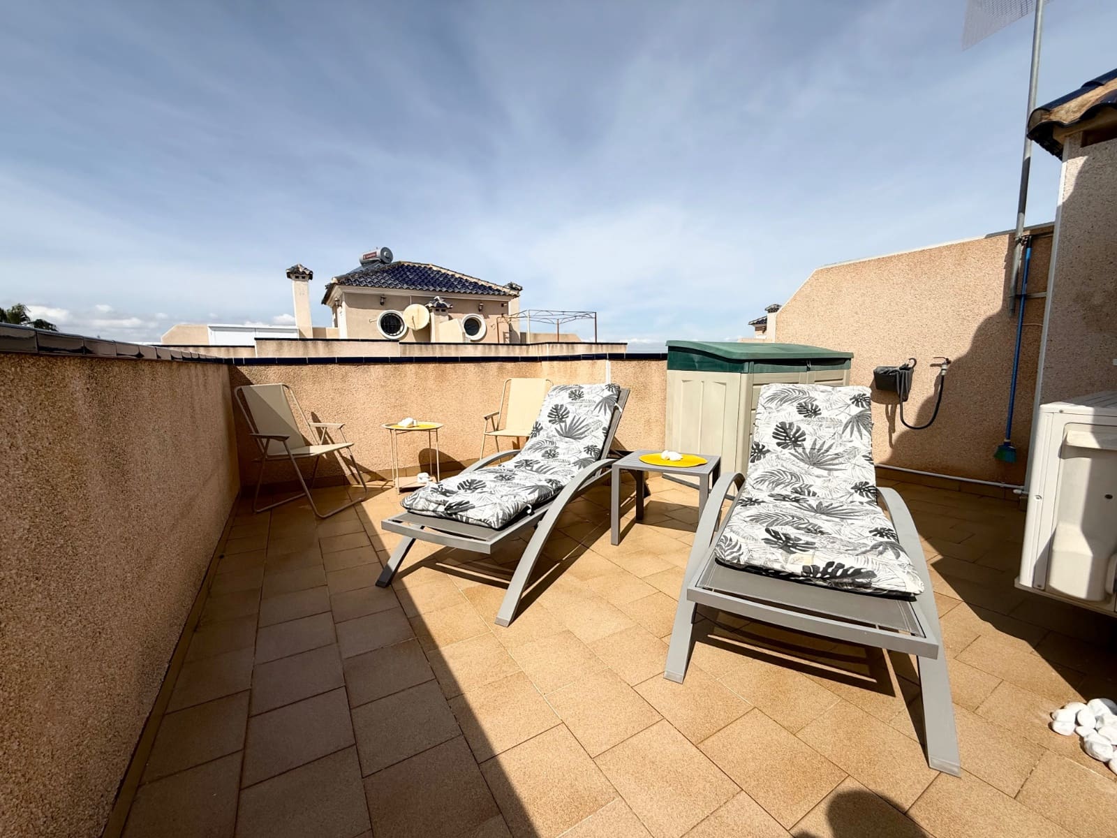 2 soverom Kjedet enebolig til salgs i Cabo Roig med svømmebasseng - € 235 000 (Ref: 9685614)