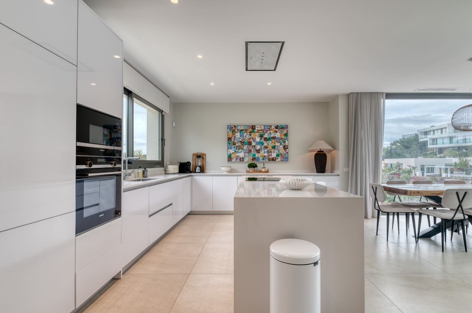 4 sovrum Villa till salu i Las Colinas Golf med pool - 1 450 000 € (Ref: 9700097)