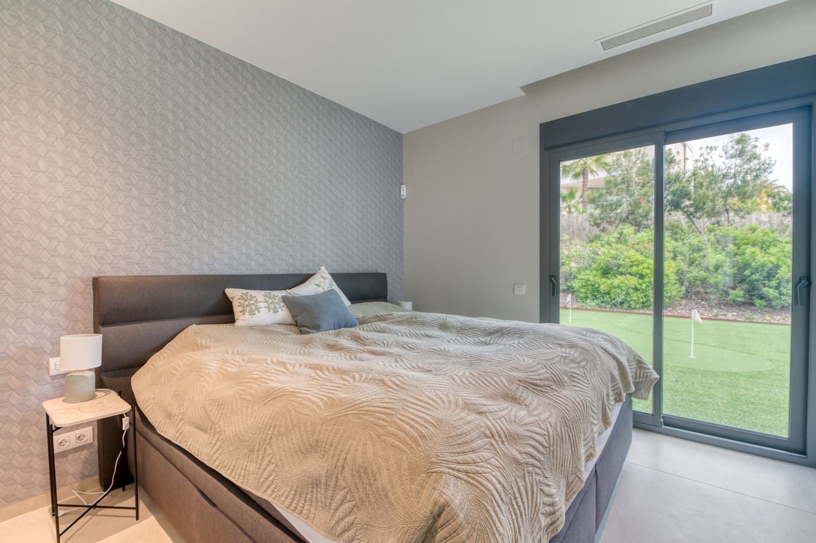 4 sovrum Villa till salu i Las Colinas Golf med pool - 1 450 000 € (Ref: 9700097)