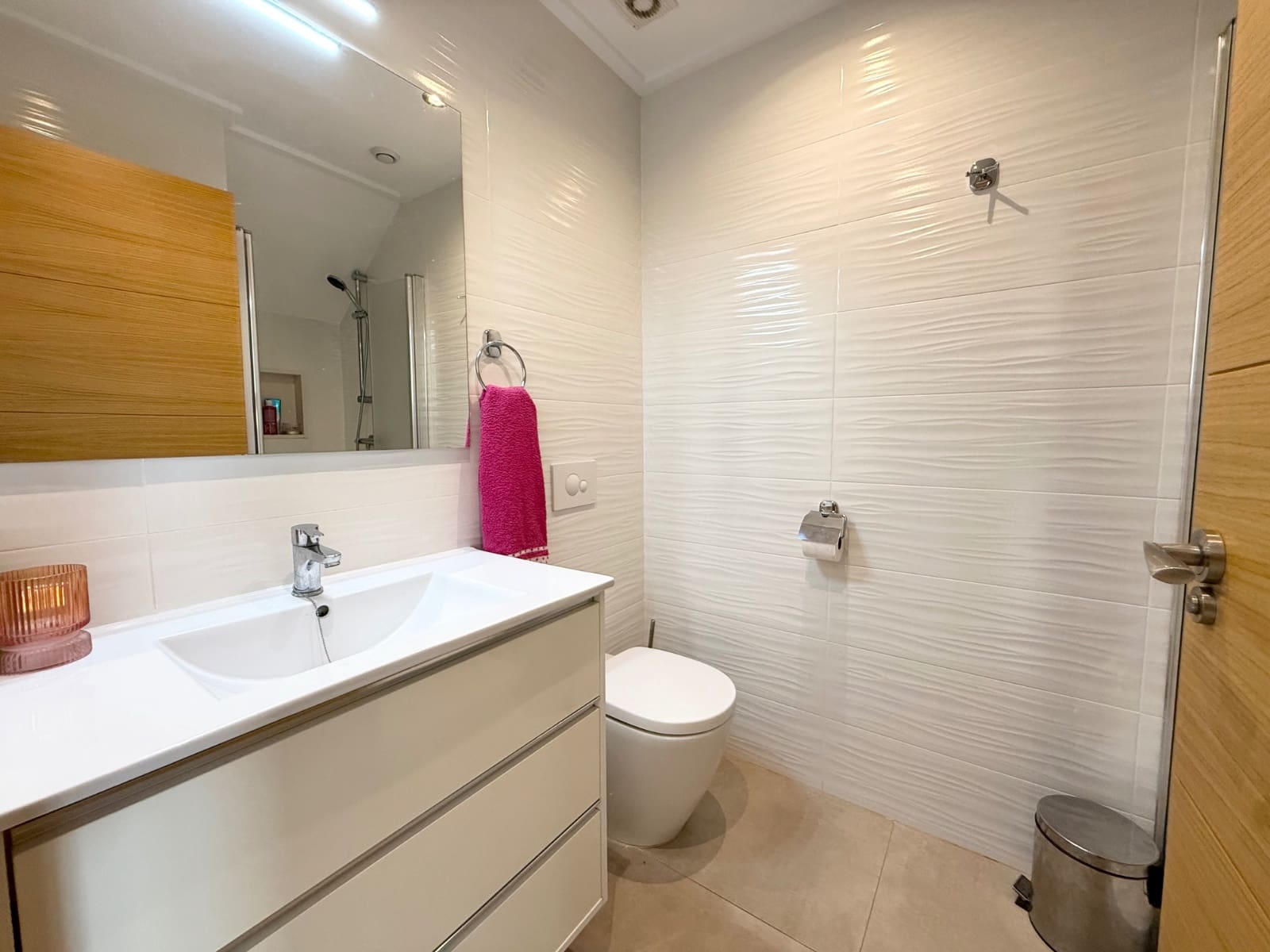 3 makuuhuone Huoneisto myytävänä paikassa Cabo Roig mukana uima-altaan - 329 000 € (Ref: 9723871)