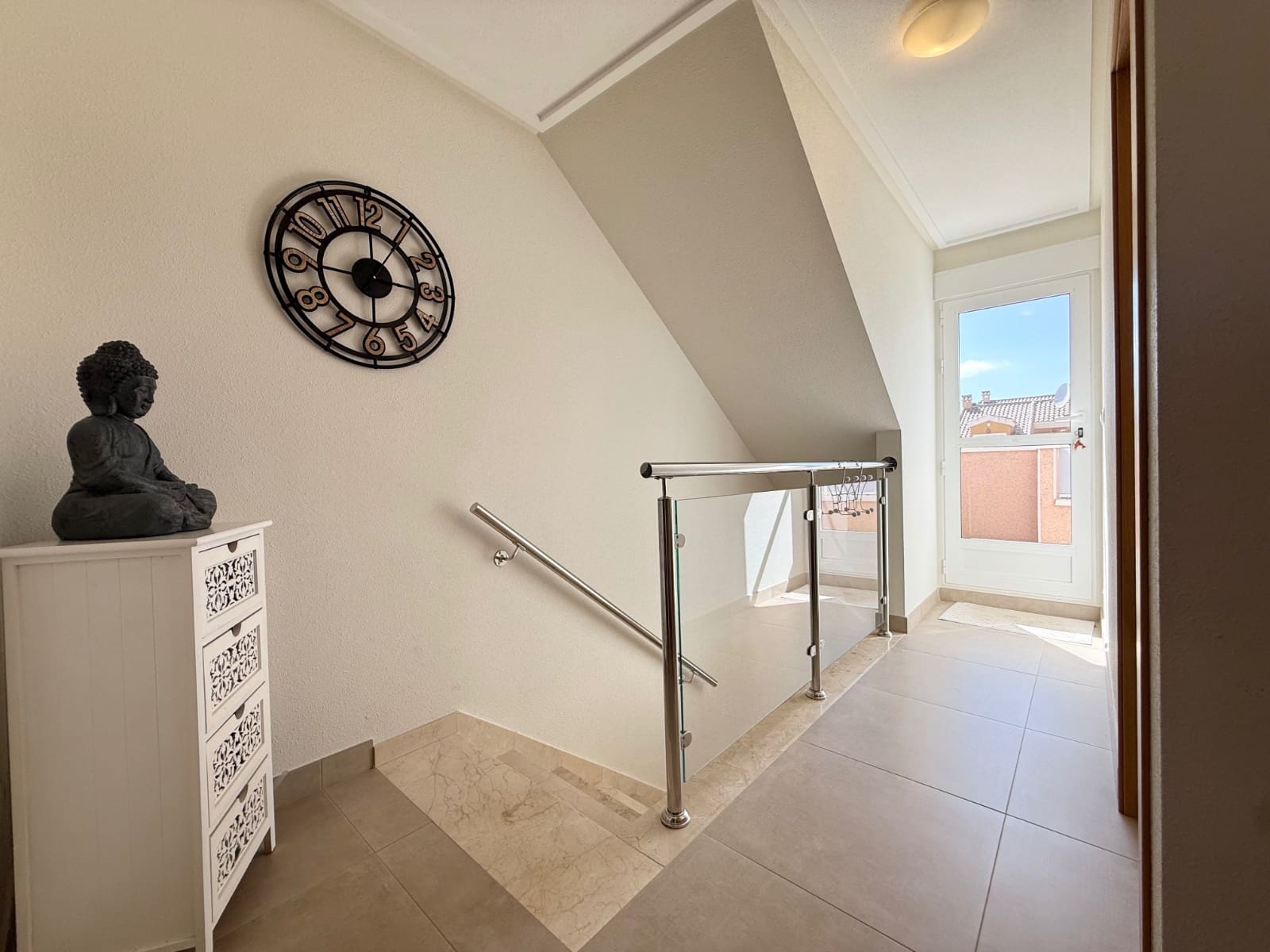 3 makuuhuone Huoneisto myytävänä paikassa Cabo Roig mukana uima-altaan - 329 000 € (Ref: 9723871)