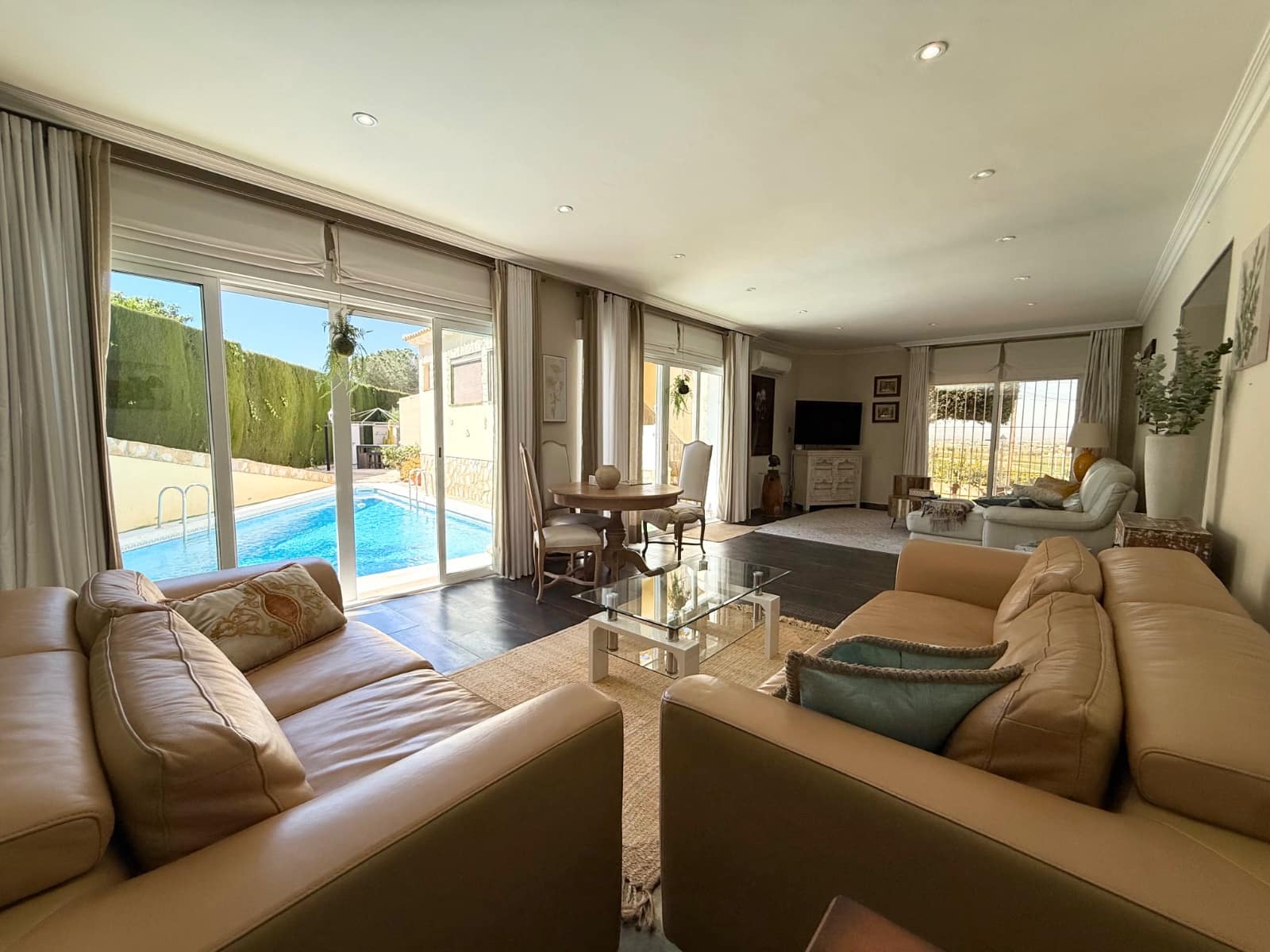 5 soverom Villa til salgs i Algorfa med svømmebasseng - € 650 000 (Ref: 9761404)