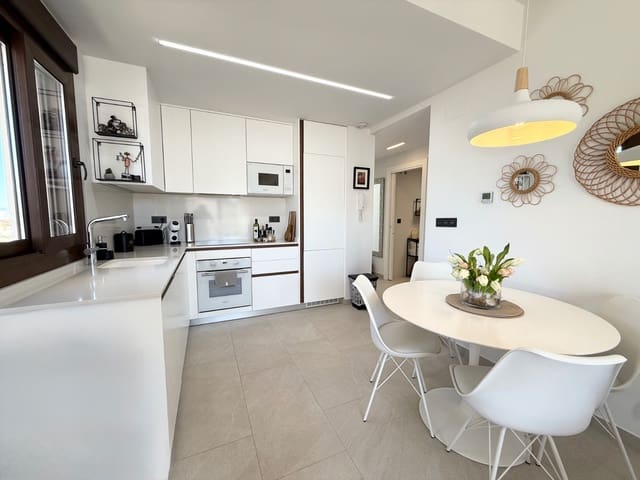 3 makuuhuone Huoneisto myytävänä paikassa Los Balcones mukana uima-altaan - 319 000 € (Ref: 9768998)