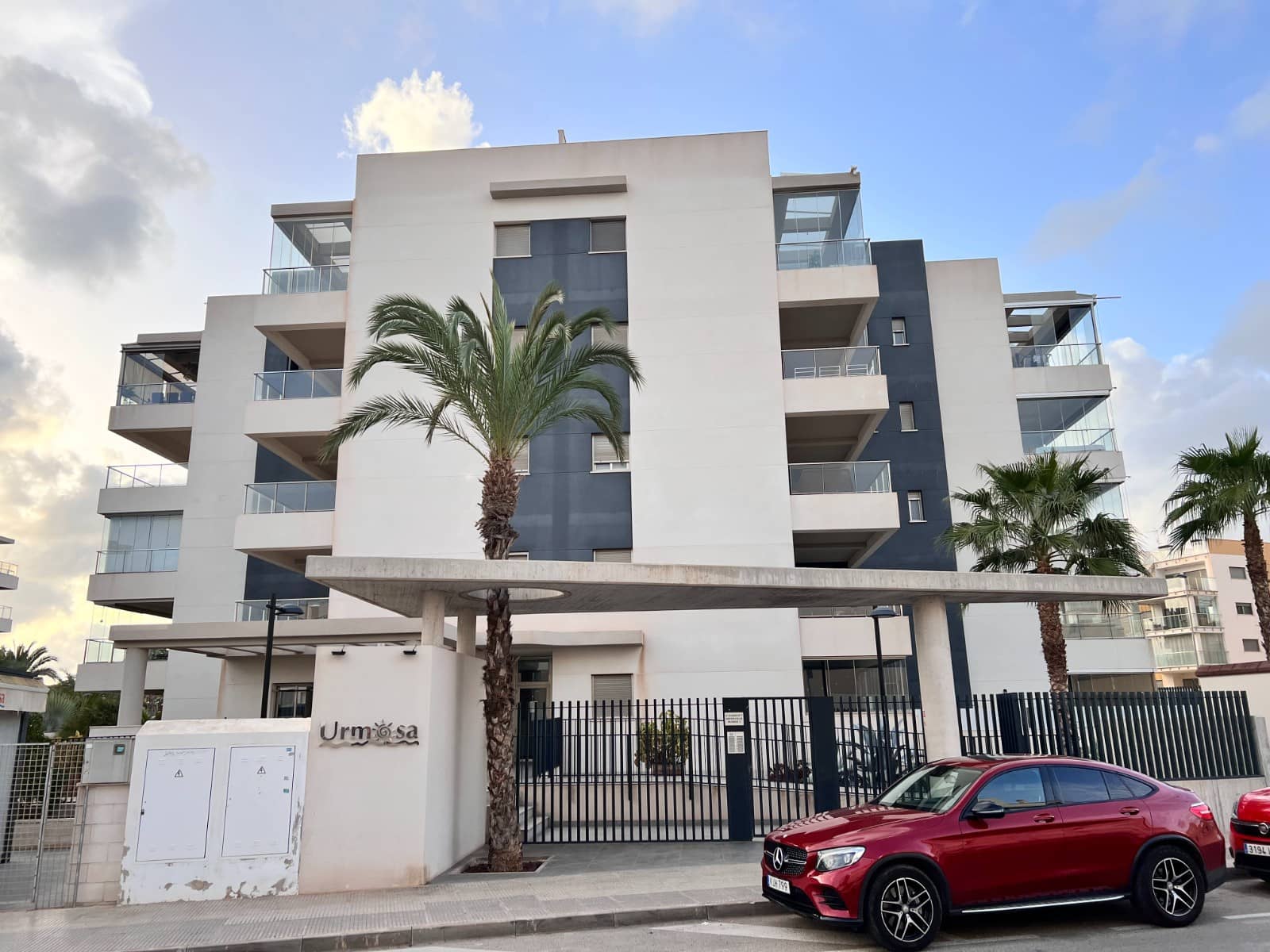 3 slaapkamer Appartement te koop in Villamartin met zwembad - € 340.000 (Ref: 9779083)