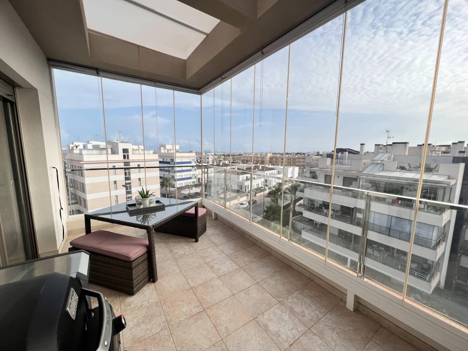 3 slaapkamer Appartement te koop in Villamartin met zwembad - € 340.000 (Ref: 9779083)