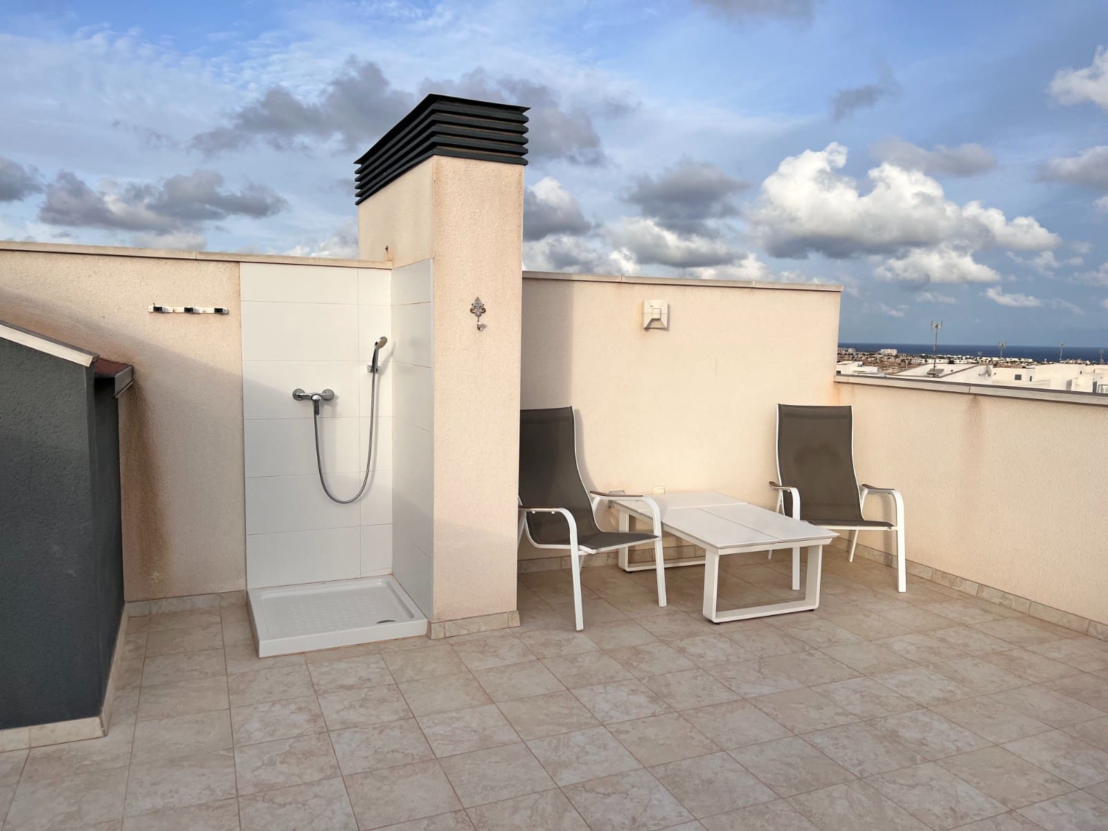 3 slaapkamer Appartement te koop in Villamartin met zwembad - € 340.000 (Ref: 9779083)