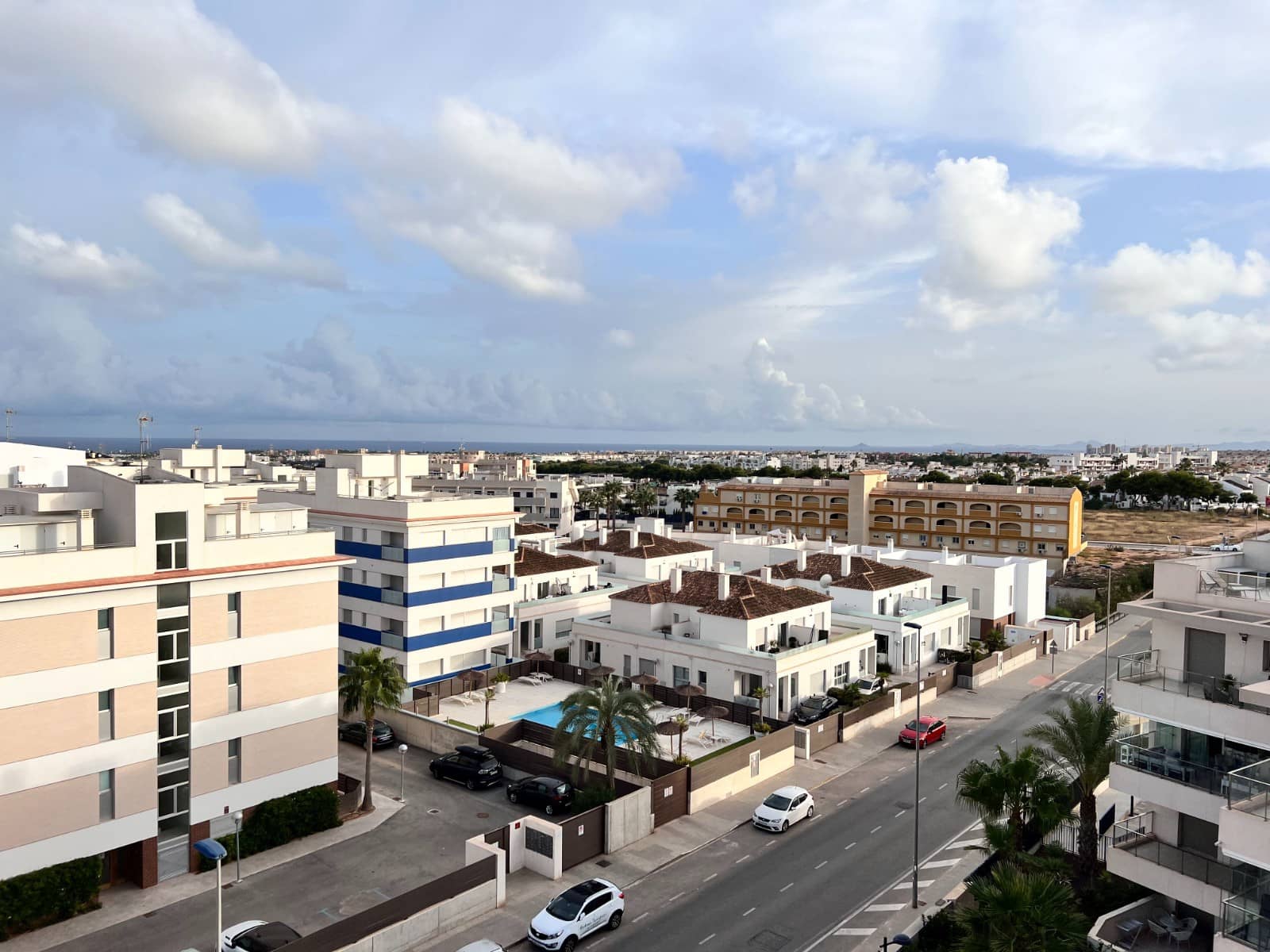 3 slaapkamer Appartement te koop in Villamartin met zwembad - € 340.000 (Ref: 9779083)