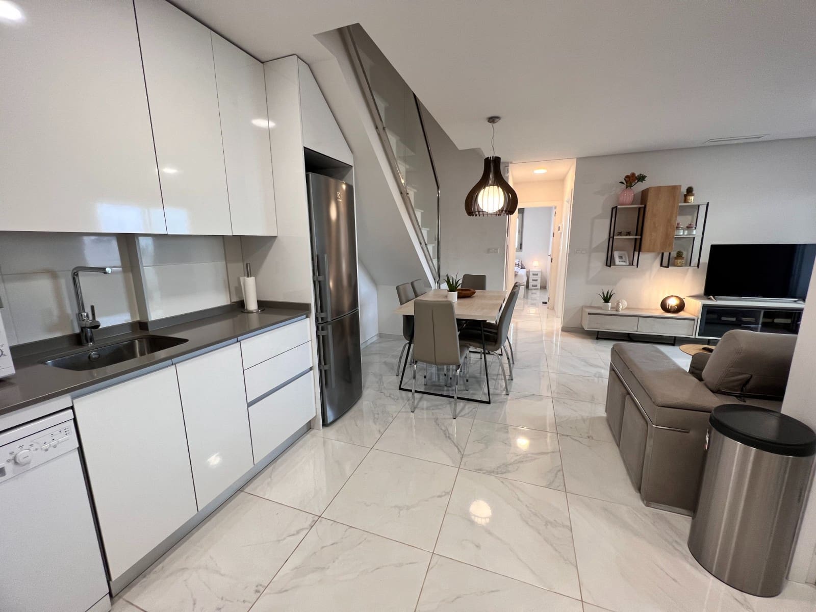 3 slaapkamer Appartement te koop in Villamartin met zwembad - € 340.000 (Ref: 9779083)