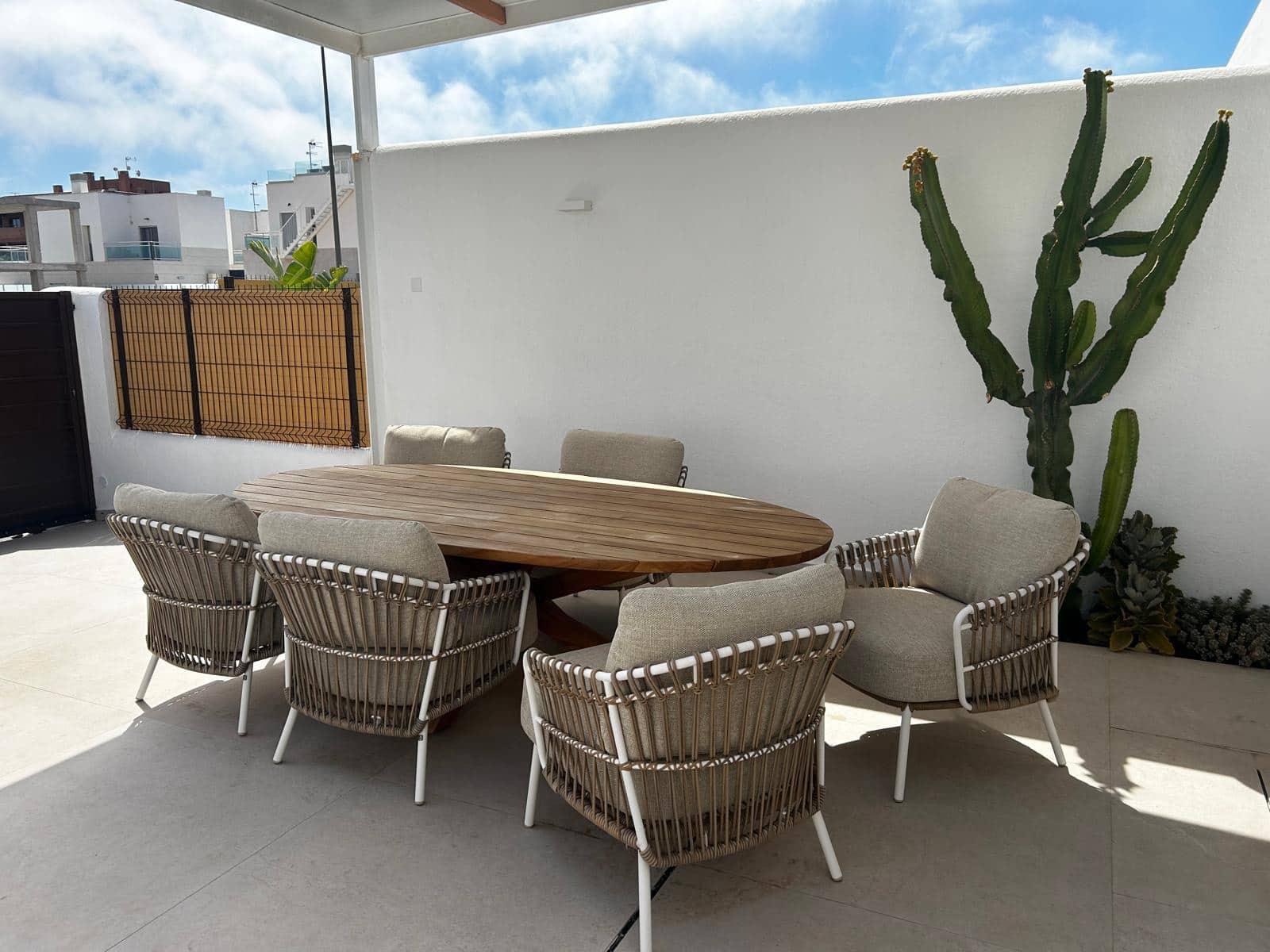 3 sovrum Semi-fristående Villa till salu i Los Alcazares med pool - 550 000 € (Ref: 9782307)