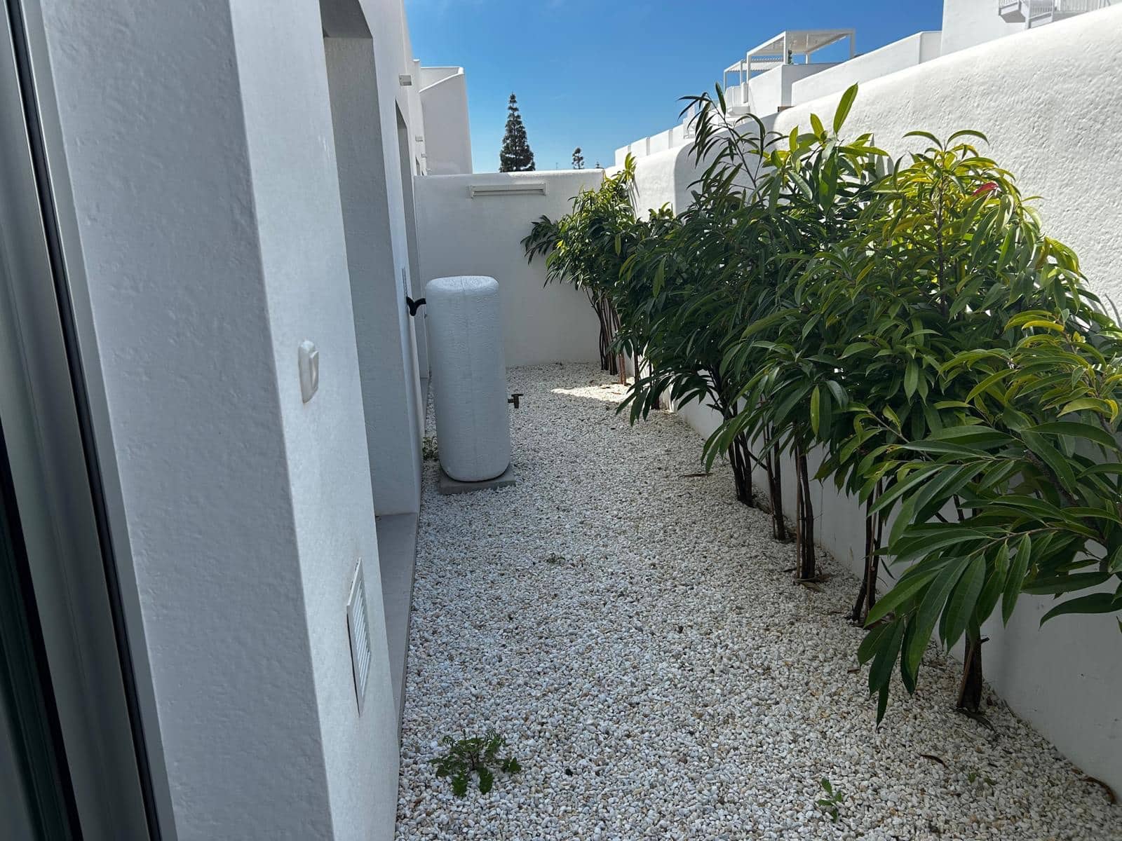 3 sovrum Semi-fristående Villa till salu i Los Alcazares med pool - 550 000 € (Ref: 9782307)