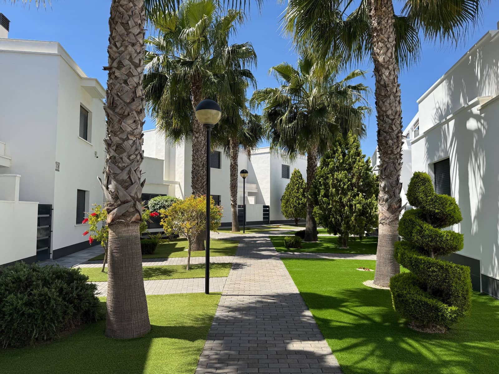 3 slaapkamer Huis te koop in Cabo Roig met zwembad - € 390.000 (Ref: 9793177)