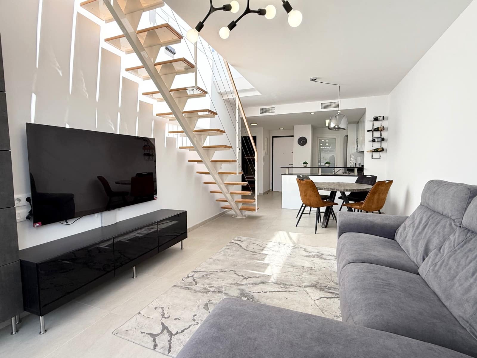 Apartamento de 2 habitaciones en Playa Flamenca en venta con piscina - 465.000 € (Ref: 9805587)