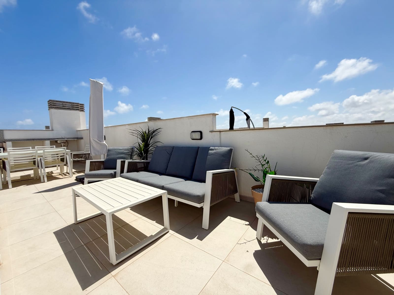 Apartamento de 2 habitaciones en Playa Flamenca en venta con piscina - 465.000 € (Ref: 9805587)