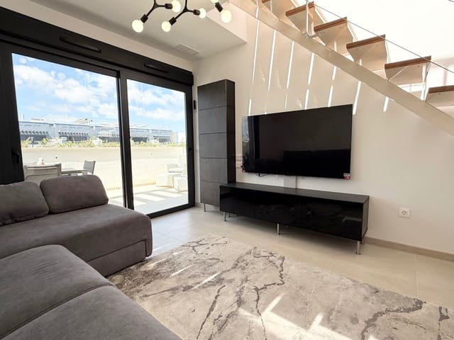 Apartamento de 2 habitaciones en Playa Flamenca, Orihuela en venta - 465.000 € (Ref: 9805587)