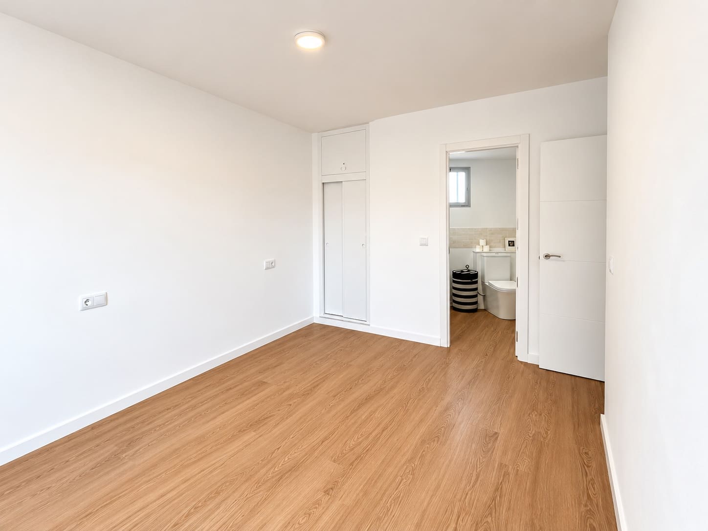 3 bedroom Apartment for sale in La Zenia with pool - € 247,000 (Ref: 9813931)