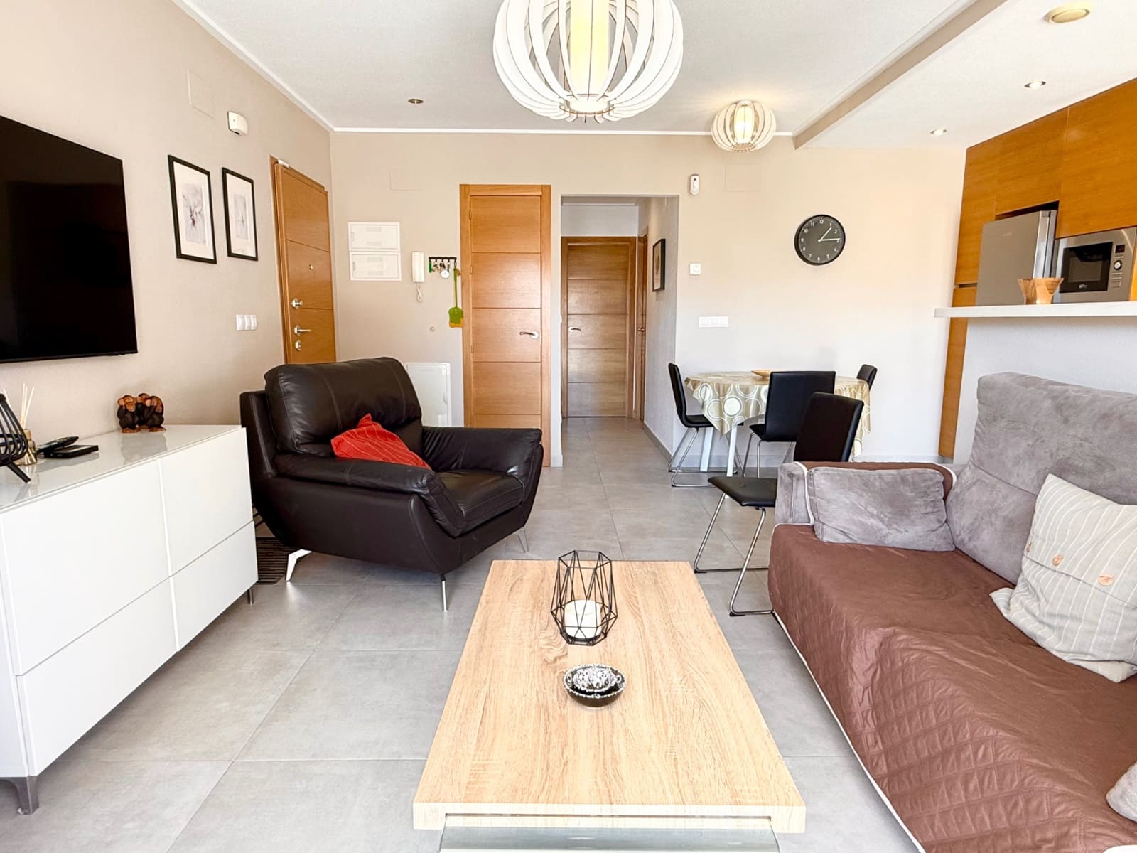 2 bedroom Apartment for sale in Cabo Roig with pool - € 249,000 (Ref: 9841740)