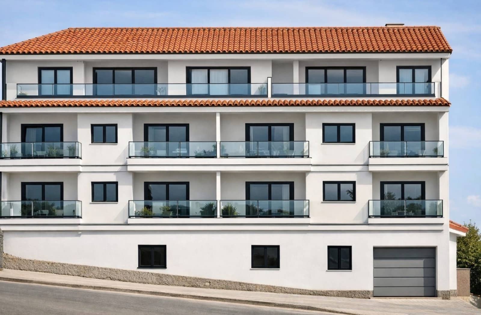 3 bedroom Apartment for sale in Ojen with pool - € 315,000 (Ref: 9844224)