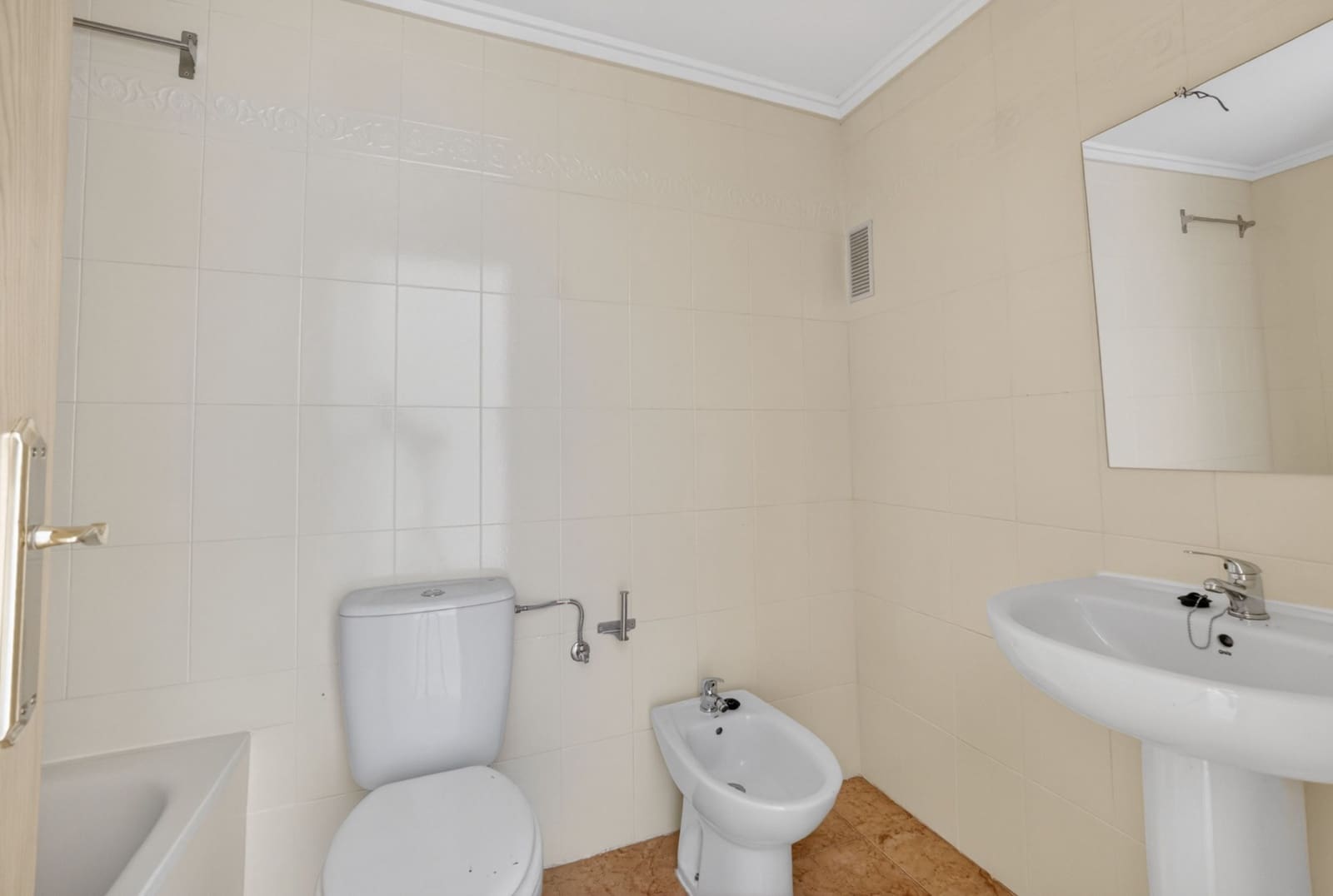2 chambre Appartement à vendre à Torrevieja avec piscine - 135 900 € (Ref: 9863563)