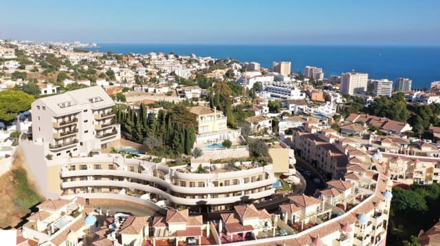 2 slaapkamer Appartement te koop in Torreblanca, Fuengirola met zwembad - € 289.000 (Ref: 9863914)