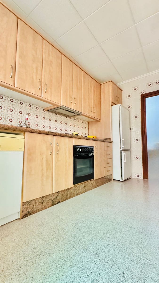 4 soveværelse Lejlighed til salg i Torrevieja - € 207.000 (Ref: 9874018)